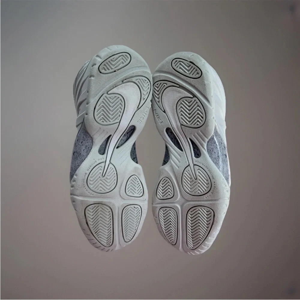 Nike Little Posite One Moon Basketball Shoes Sneakers Youth Size 6.5 White